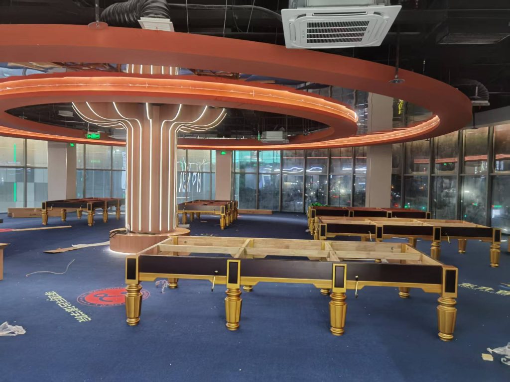 郑州李建兵台球学院斯诺克11台独牙14台！为学员用职业球台！
